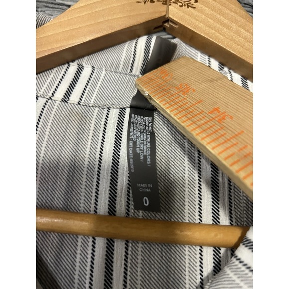 Torrid Stripe Size 0  Button Front Shirt Dress Swim Cover Up Top Layer - Picture 4 of 6